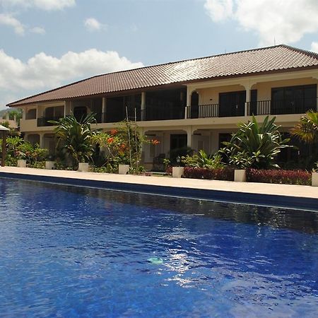 Lombok Beach Villa Mangsit Екстер'єр фото