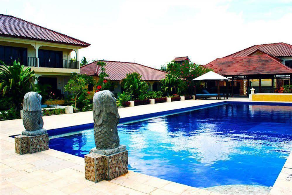 Lombok Beach Villa Mangsit Екстер'єр фото
