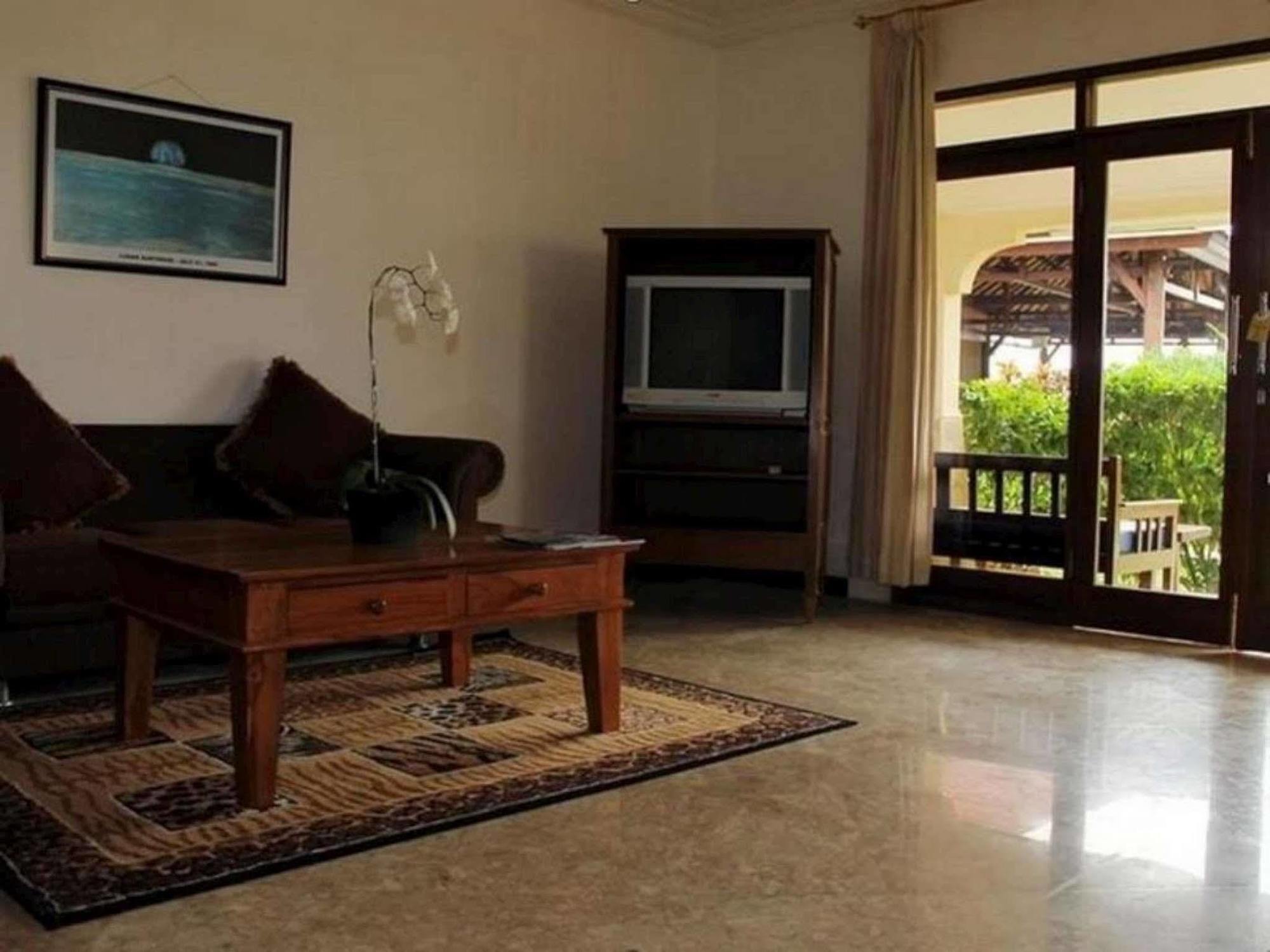 Lombok Beach Villa Mangsit Екстер'єр фото