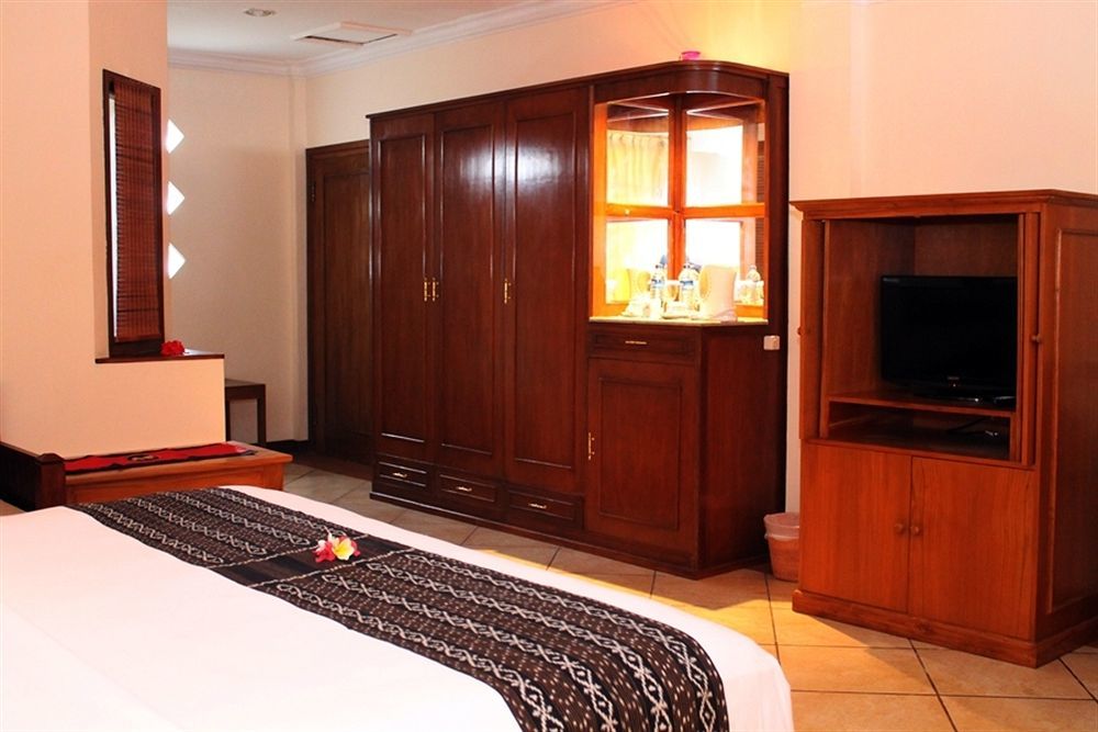 Lombok Beach Villa Mangsit Екстер'єр фото